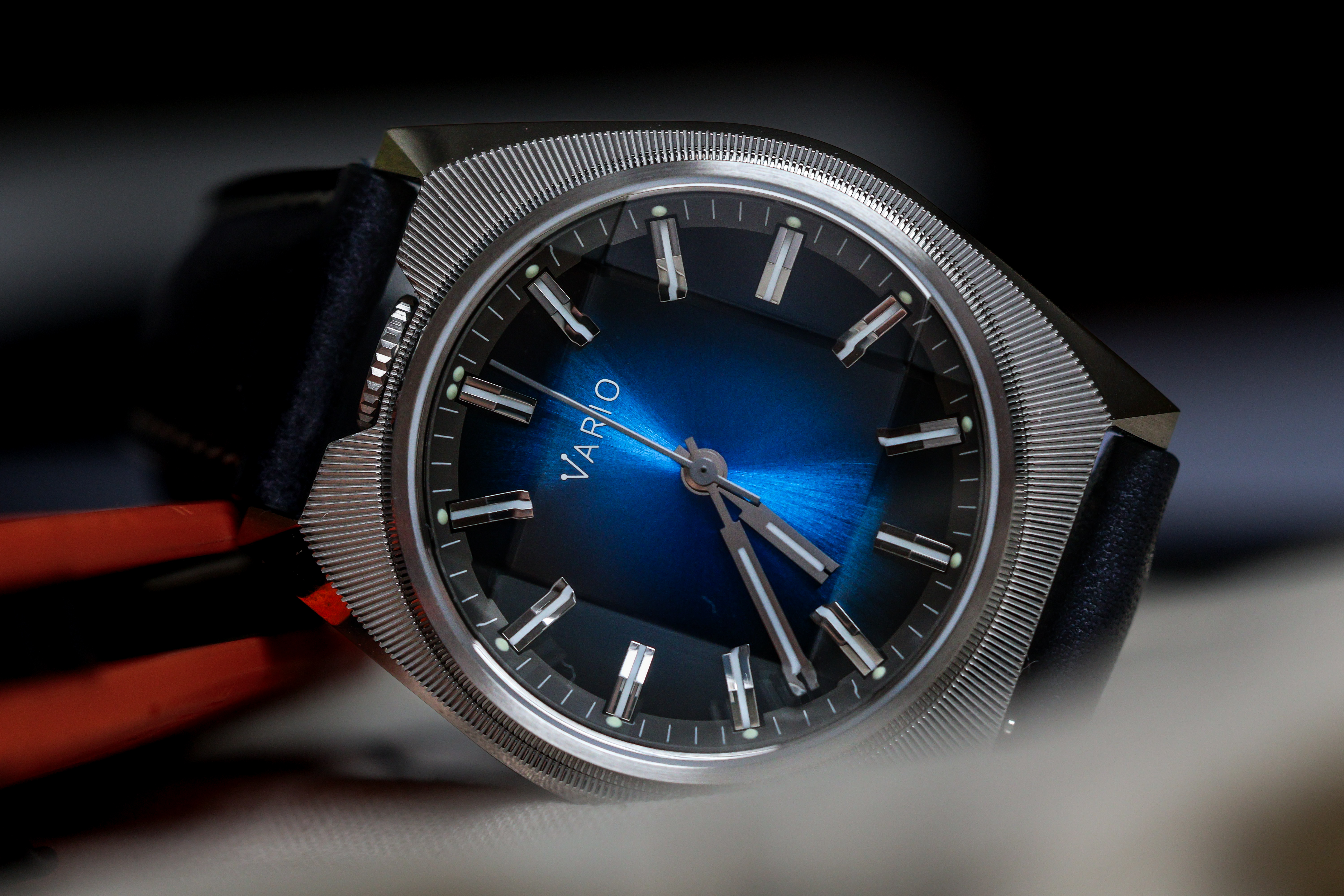 Watch reviews: Vario Futurist