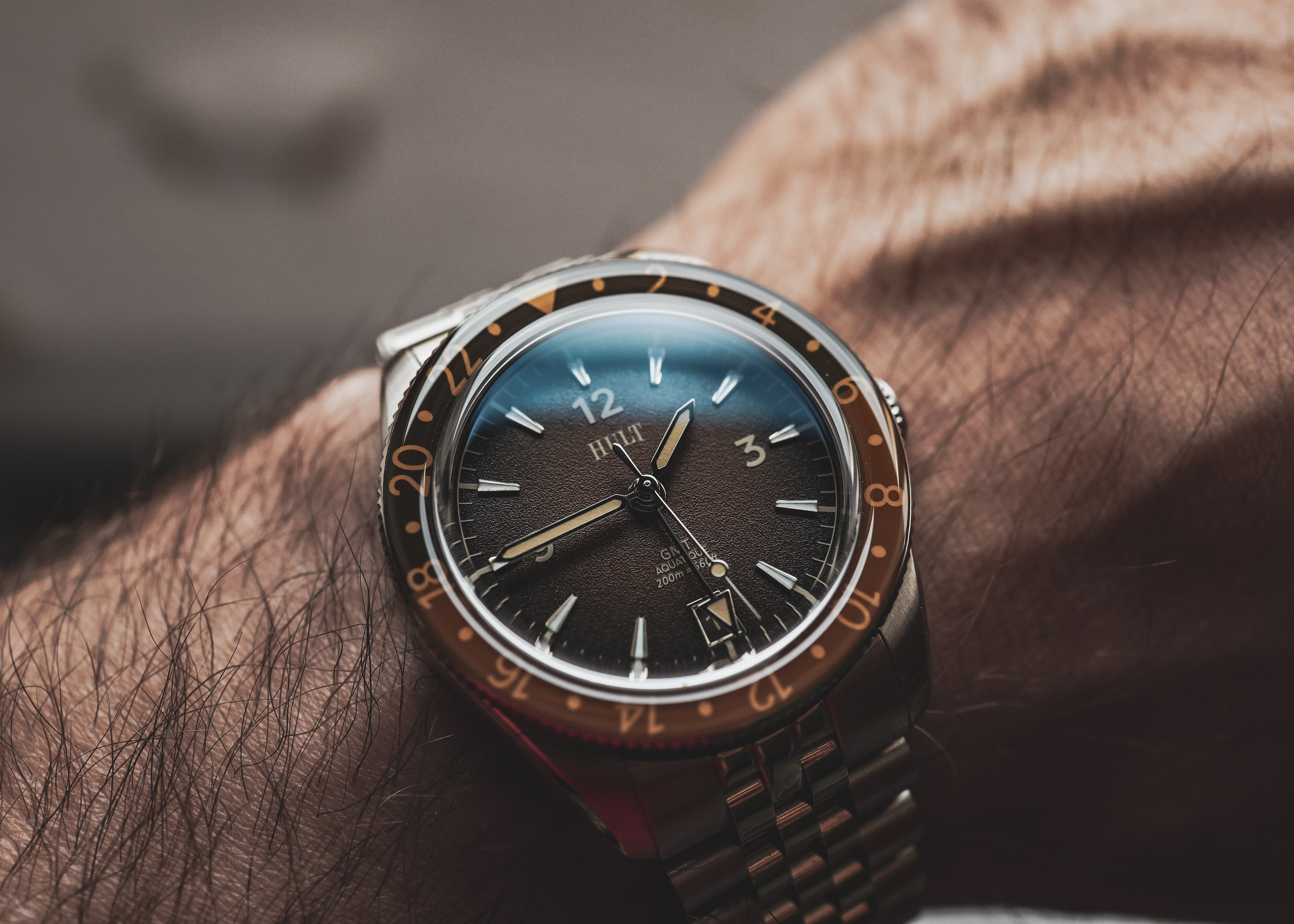 Watch reviews: Hult Aquatique GMT