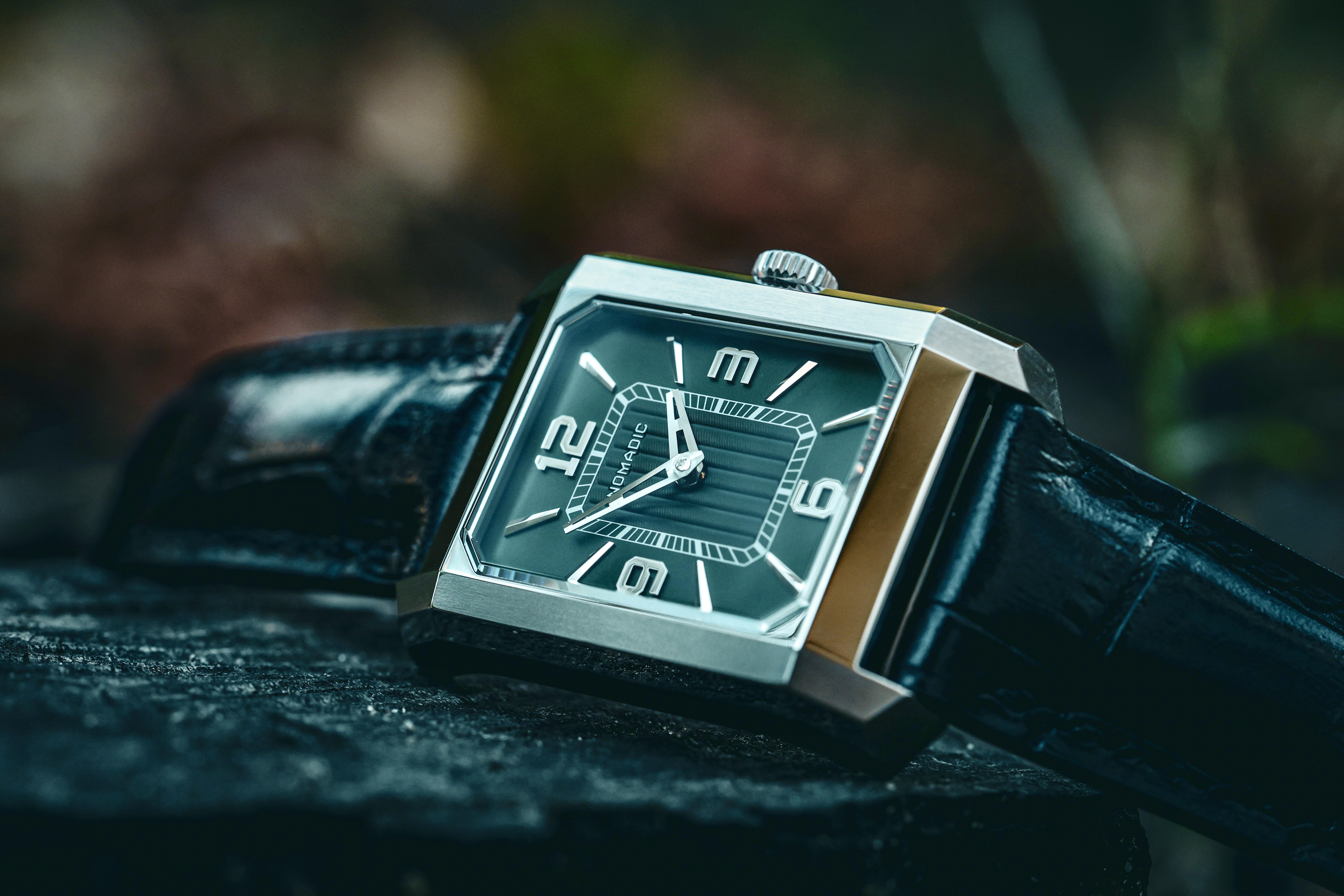 Watch reviews: Nomadic Watches Dána 141